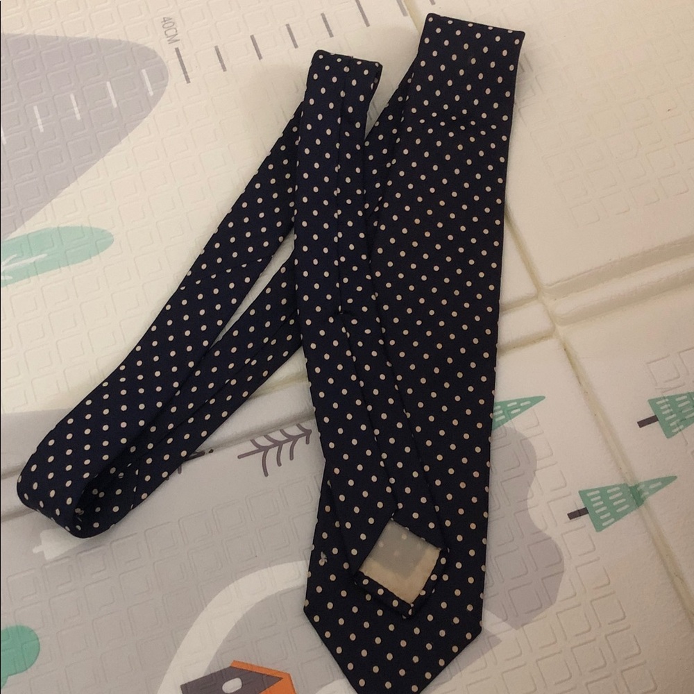 Vtg navy polka dot tie